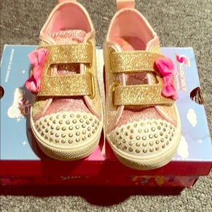 Sketchers light up shoes